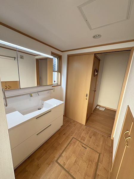 戸建て住宅の設備工事　洗面台